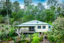 38 SCOTCHMAN RD, Bellingen