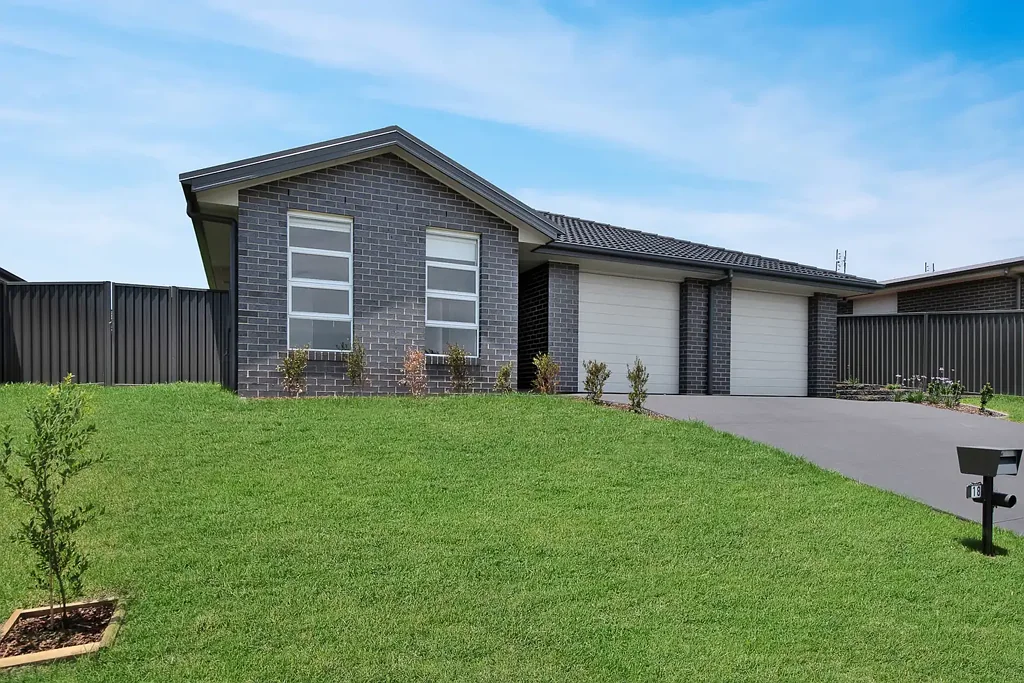Brand New Modern 4 Bedroom