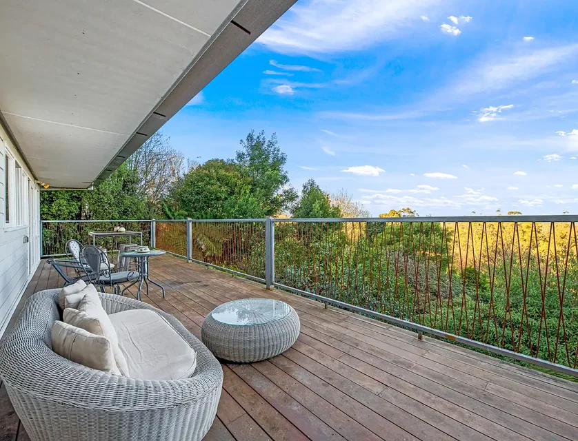 230 Olinda-Monbulk Road, Monbulk, East Melbourne, 5 Bedrooms, 3 Bathrooms, House