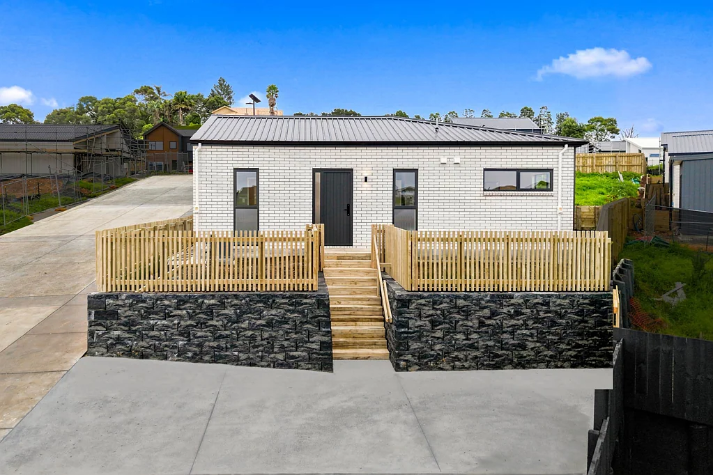 Orewa 3 Bedroom More Space. More Sun. More to Love.