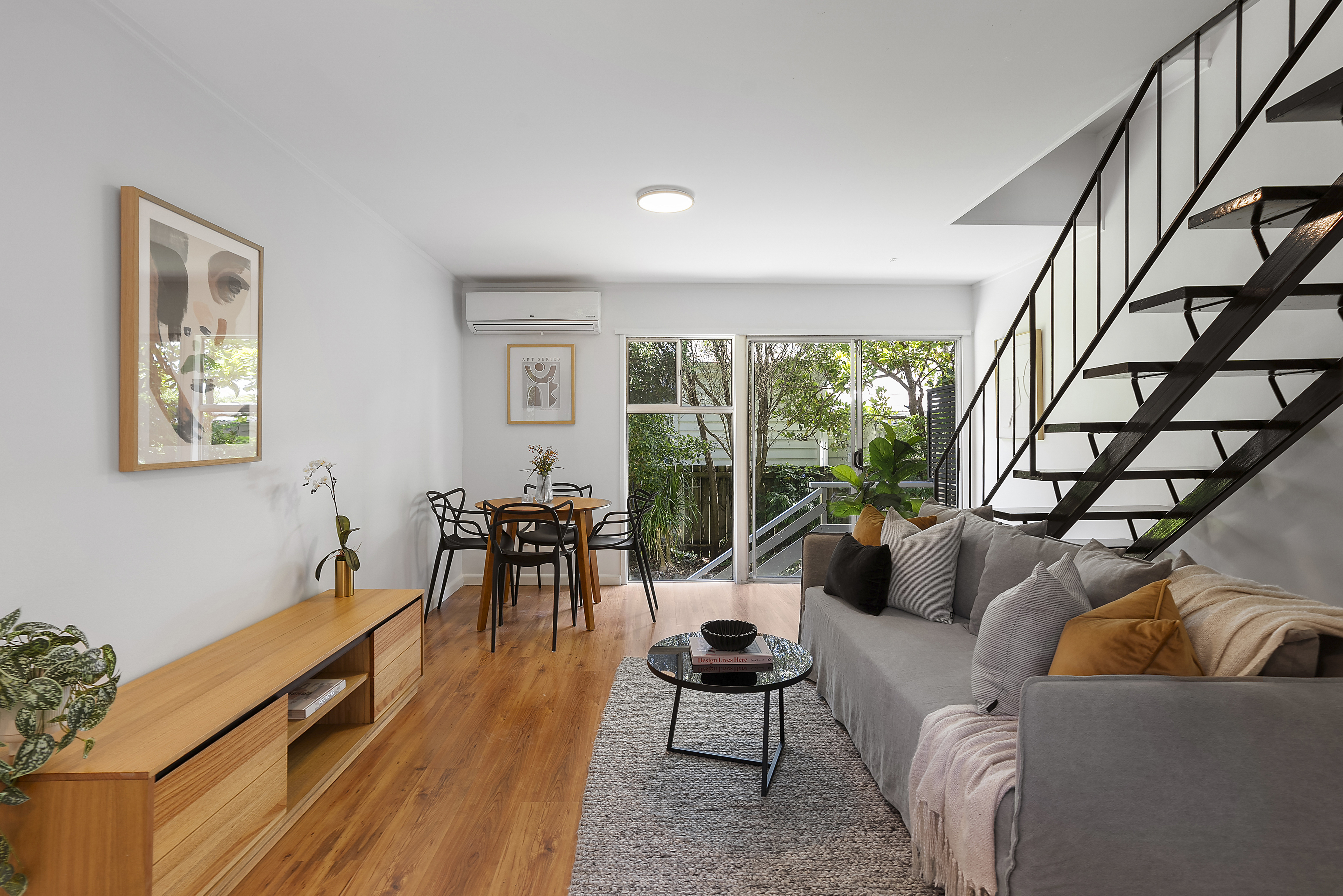 2/43 Grange Road, Mount Eden, Auckland, 2 ਕਮਰੇ, 1 ਬਾਥਰੂਮ, Townhouse