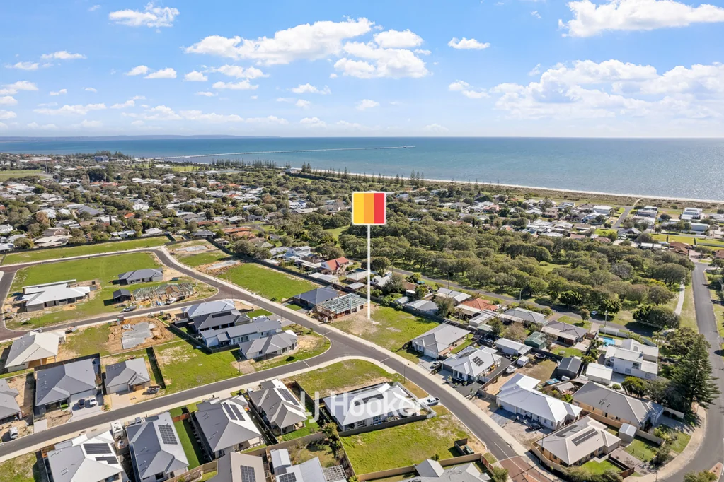 12 Henry Willmott Drive, Geographe, WA 6280