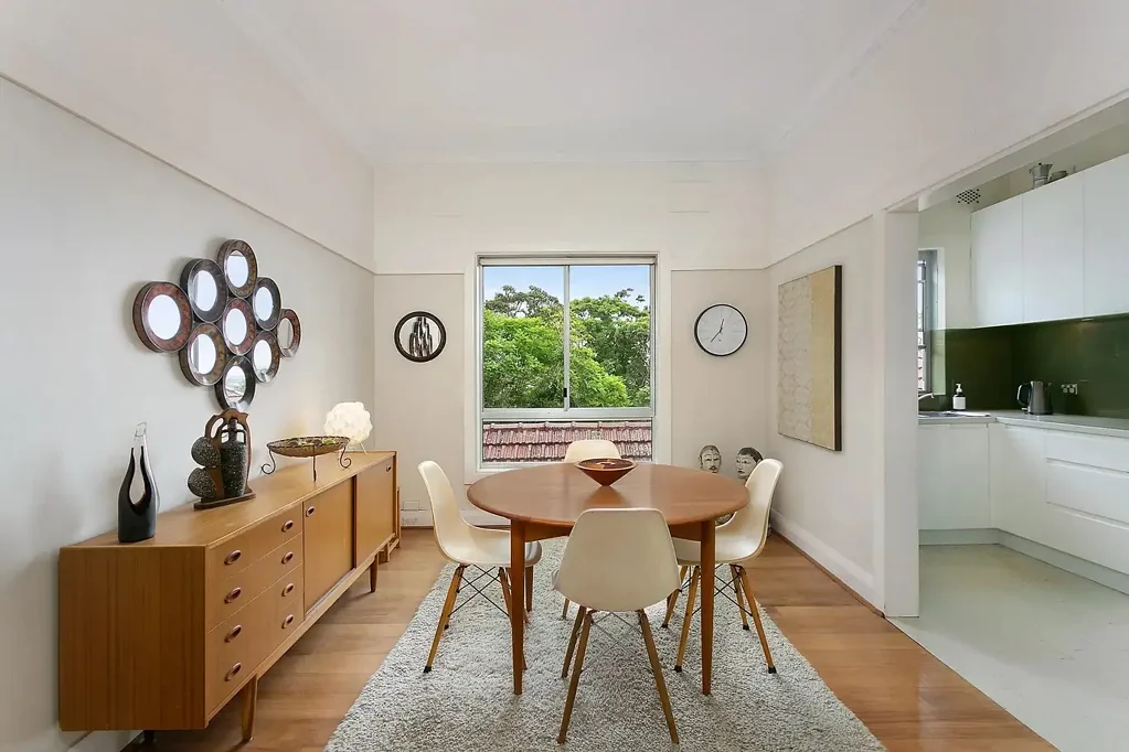 Fully Furnished Apartment with Harbour Views