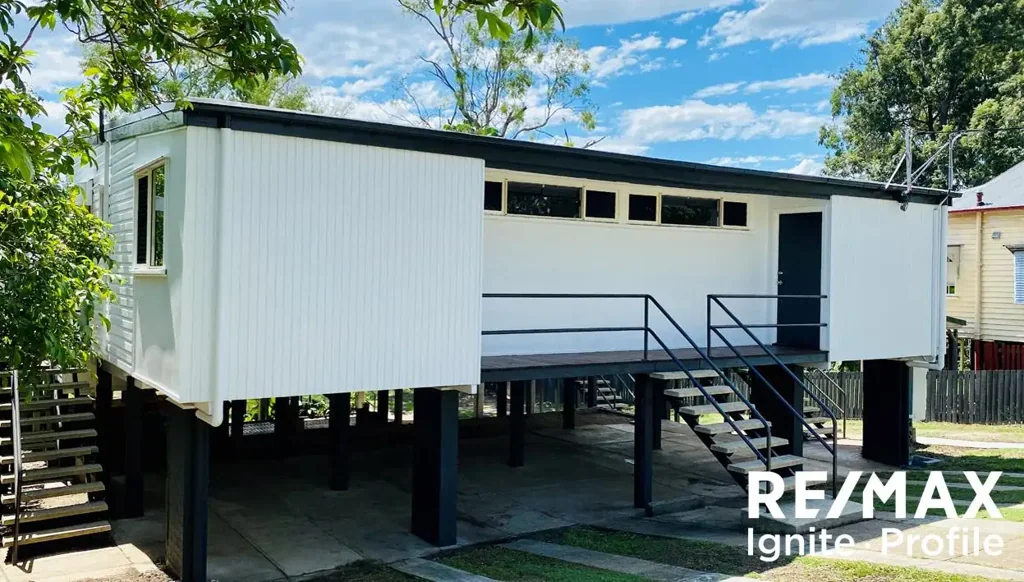 Low-Maintenance Unit in Prime Location - Perfect for Convenient Living