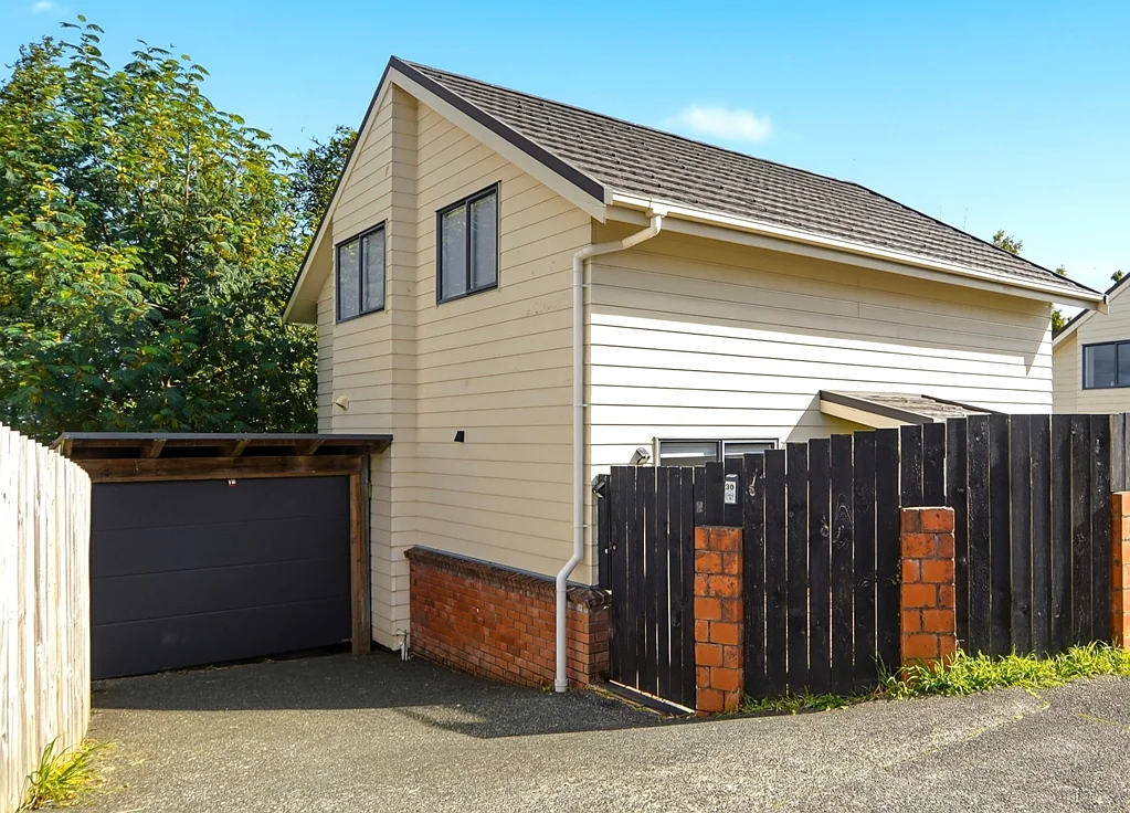 Massey 4कमरा Modern Family Comfort + The Perfect Backyard!