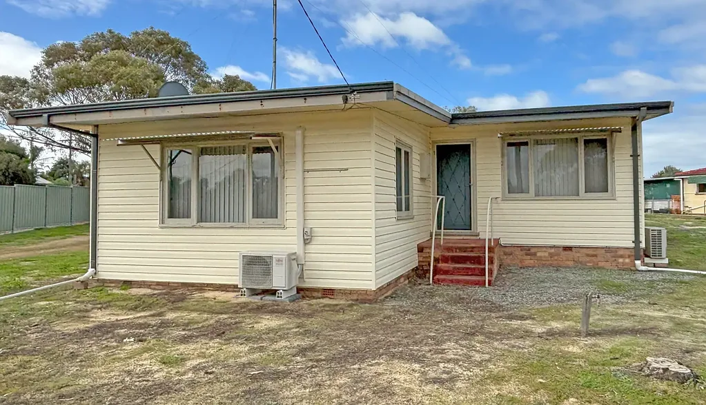 36 Edmonds St, Calingiri, WA 6569