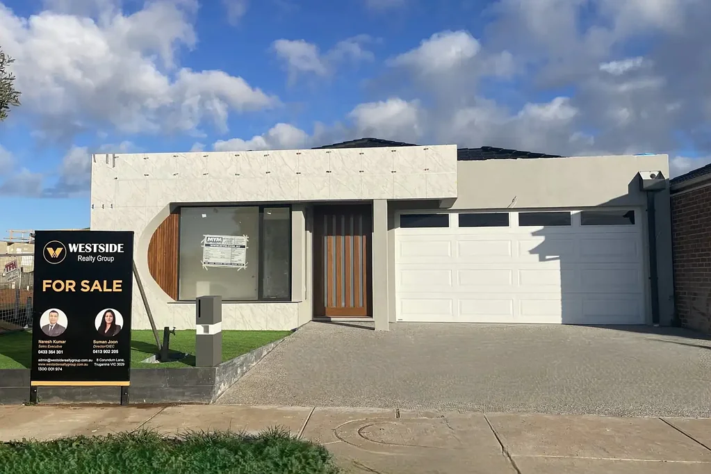 34 Tendulkar Drive, Rockbank, VIC 3335