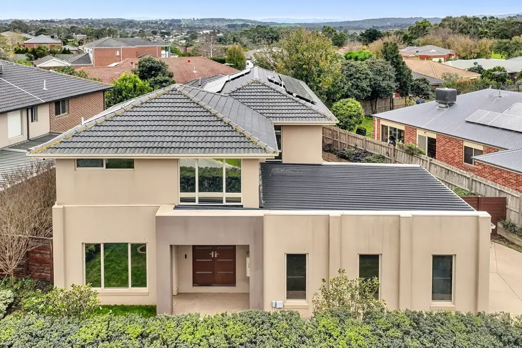 Berwick 4Moenga Family-Sized Living, Dedicated Work-From-Home Space & Stunning Elevated Views!