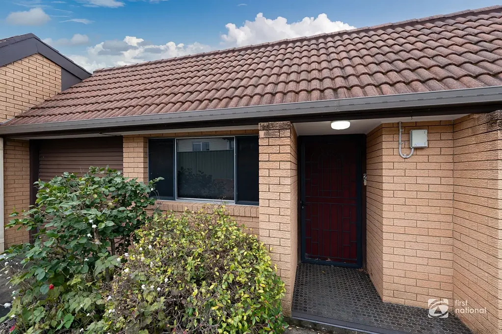 Armidale 2 Bedroom Central- South brick and Tile