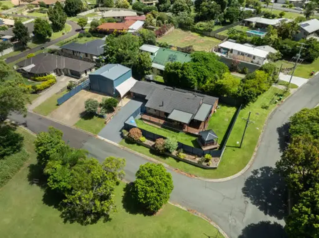 12 Kirsten Dve, Glass House Mountains, QLD 4518