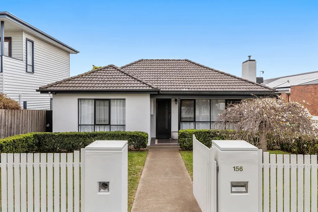 156 Lebanon Street, Strathmore, VIC 3041