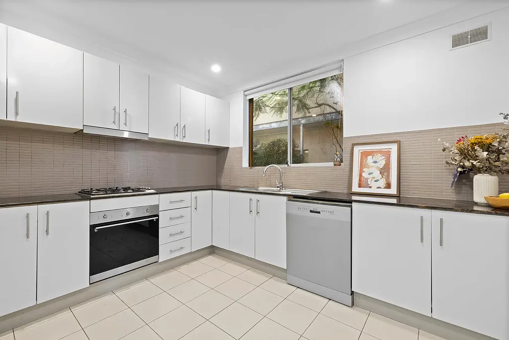 8/8-12 Ascot St, Kensington, NSW 2033