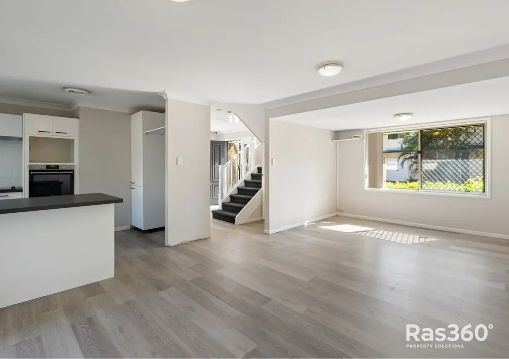 4/279 Cotlew Street West, Ashmore, QLD 4214