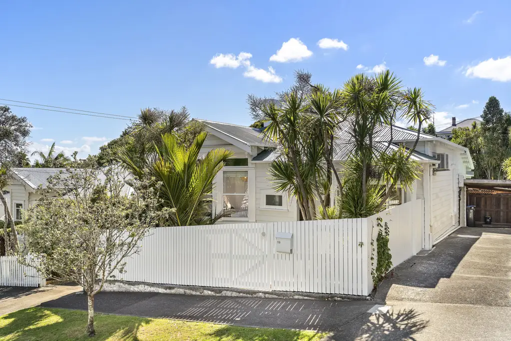 Grey Lynn 4कमरा Prime Location - Invest, Live, Earn