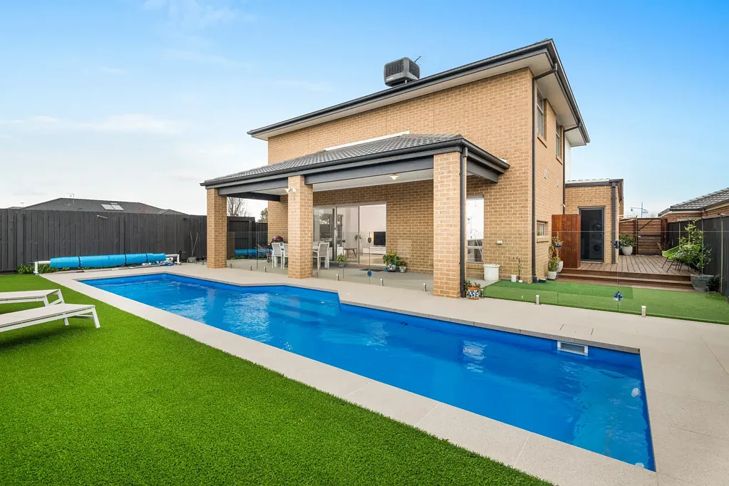 39 Miranda Crescent, St Leonards, VIC 3223