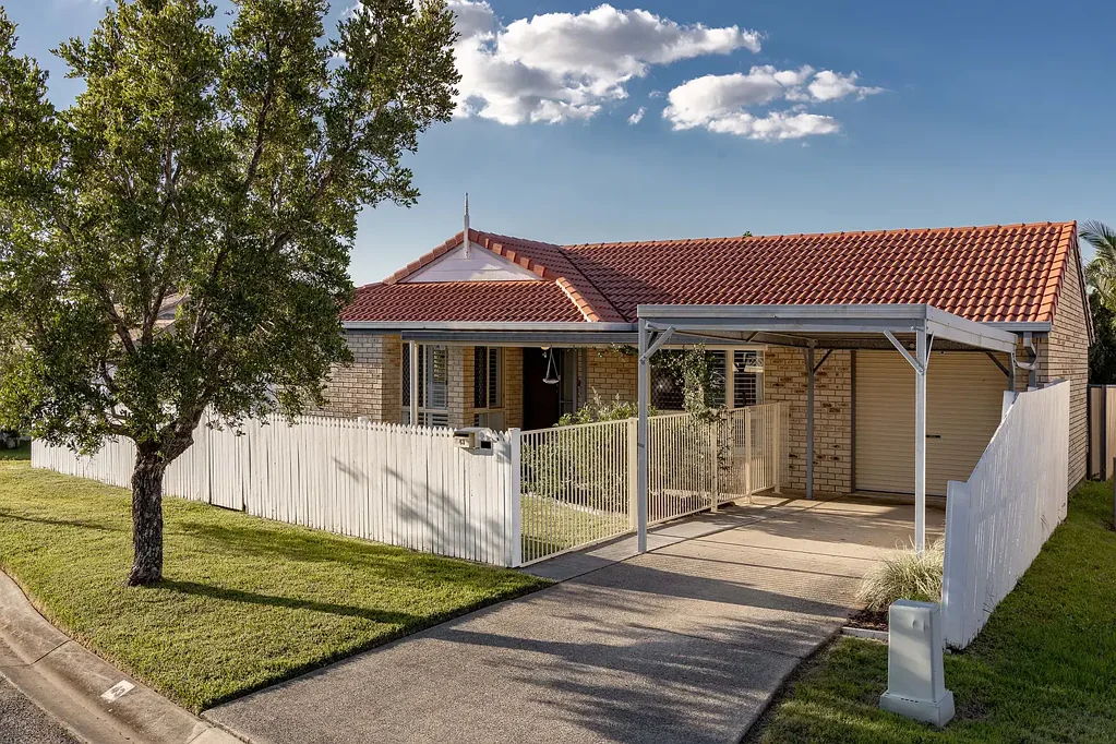 Tingalpa 4Zimmer Family Living in a Quiet Cul-de-Sac!