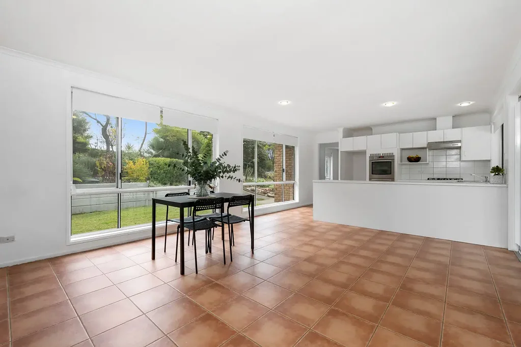 Hallett Cove 4Zimmer Spacious Family Living in a Sought-After Coastal Pocket