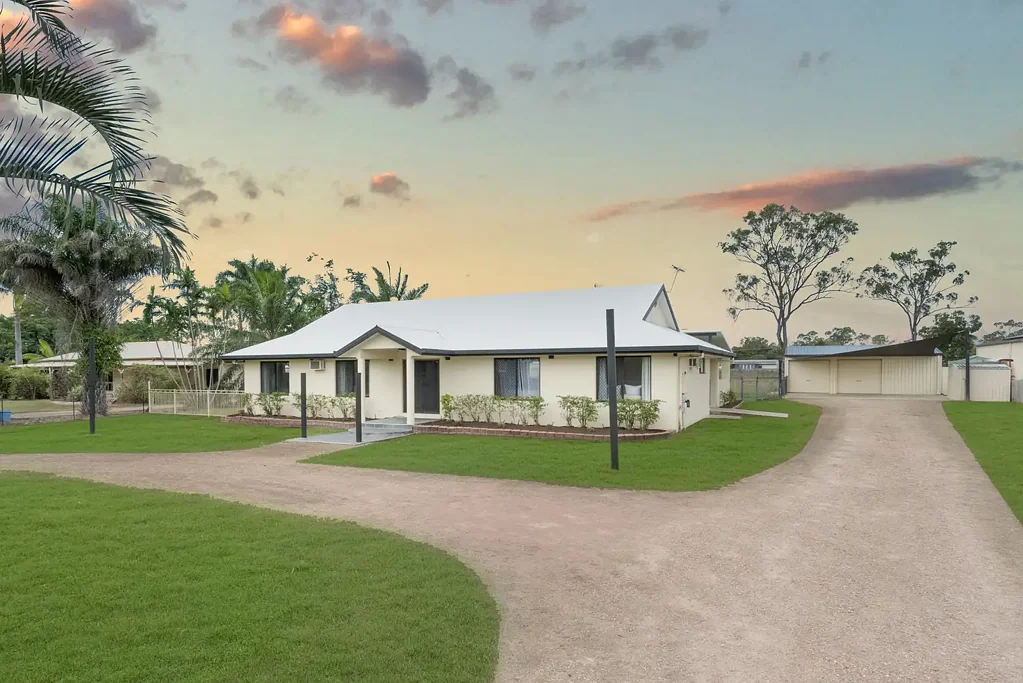 Rangewood 3房  Peaceful Rural Living on a Generous 3,203m² Block