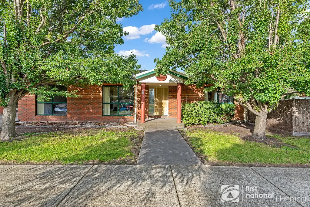 Cranbourne 3ห้องนอน Fantastic 3-Bedroom Opportunity - No Body Corporate