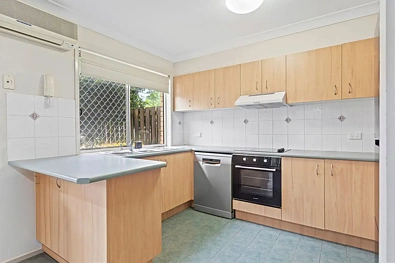 Unit 2/27 CAMILLE CRESCENT, WYNNUM WEST, 3 phòng ngủ, 2 phòng tắm, Townhouse