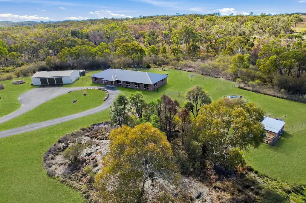 Broadwater 4Kwarto The Ultimate Family Acreage – Big Home, Big Shed, Big Lifestyle on 5 Acres