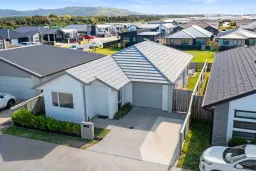 12 Navy Lane, Papamoa