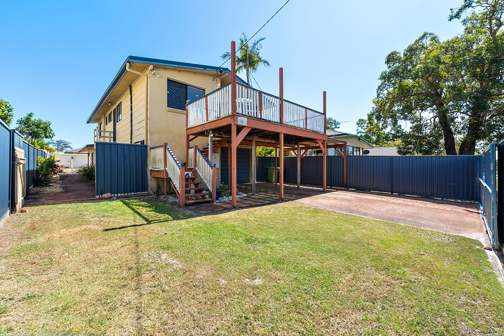 142 Paradise Parade, Paradise Point, QLD 4216