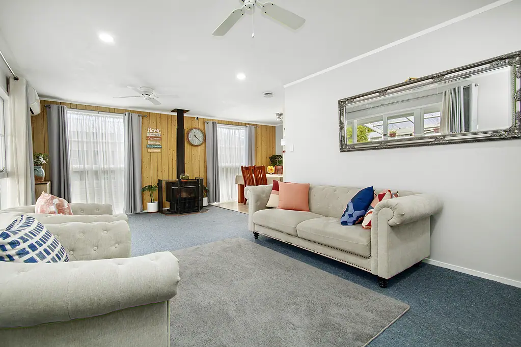 Wainuiomata 3chambre READY FOR YOU!