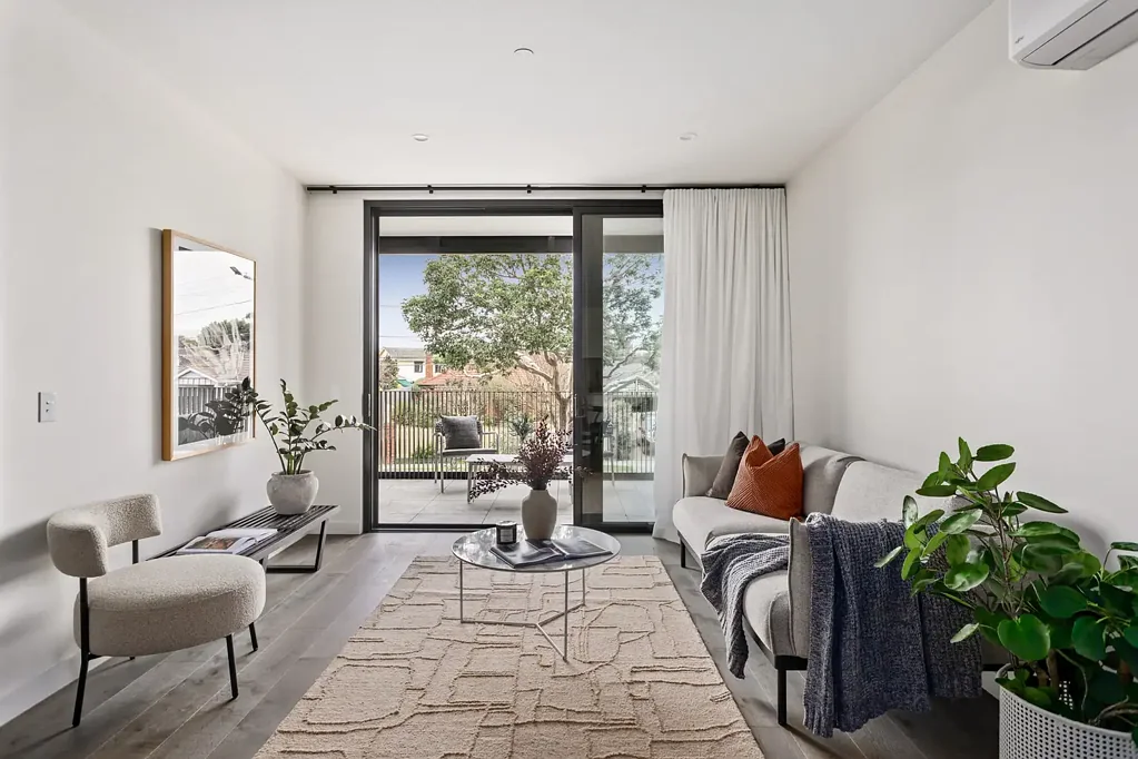 Moorabbin 2Moenga Leafy Luxury Living with Endless Lifestyle Appeal