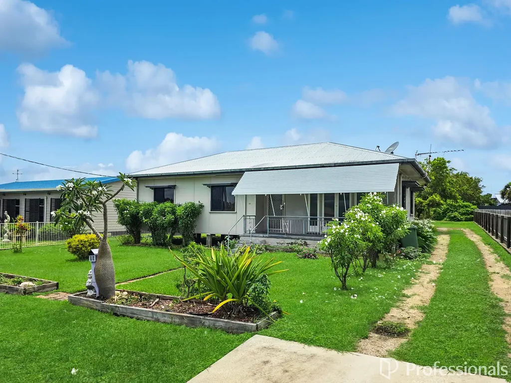 25 Livingstone Street, Bowen, QLD 4805