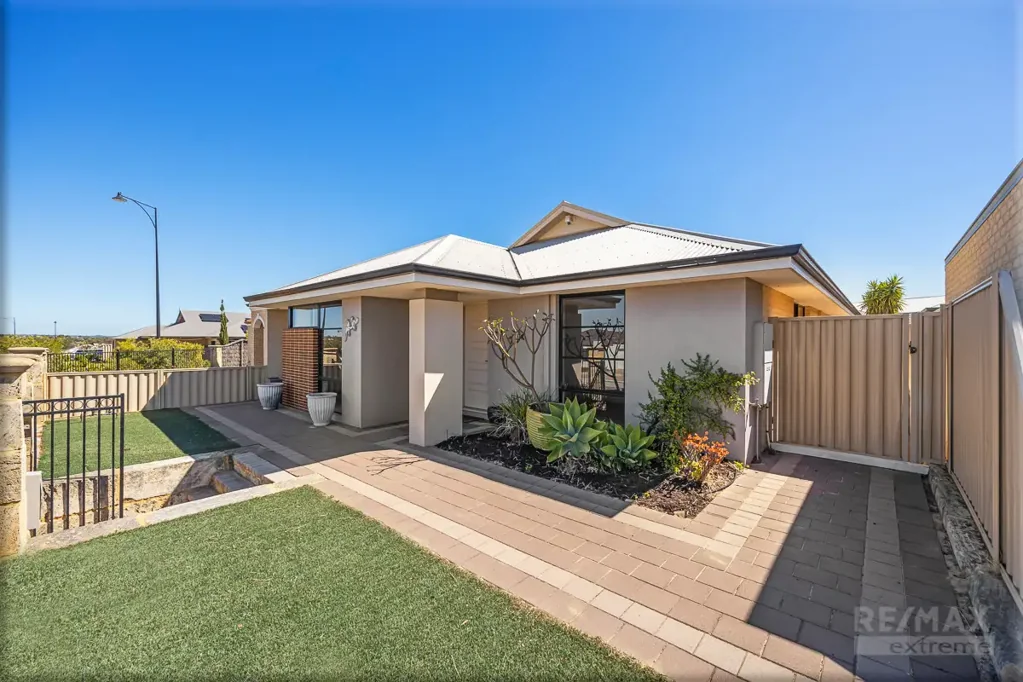 21 Exmouth Drive, Butler, WA 6036