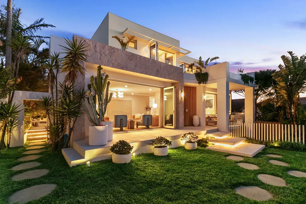 Vaucluse 5 Slaapkamer Mediterranean Inspired Luxury with Iconic Harbour Bridge and Opera House Views
