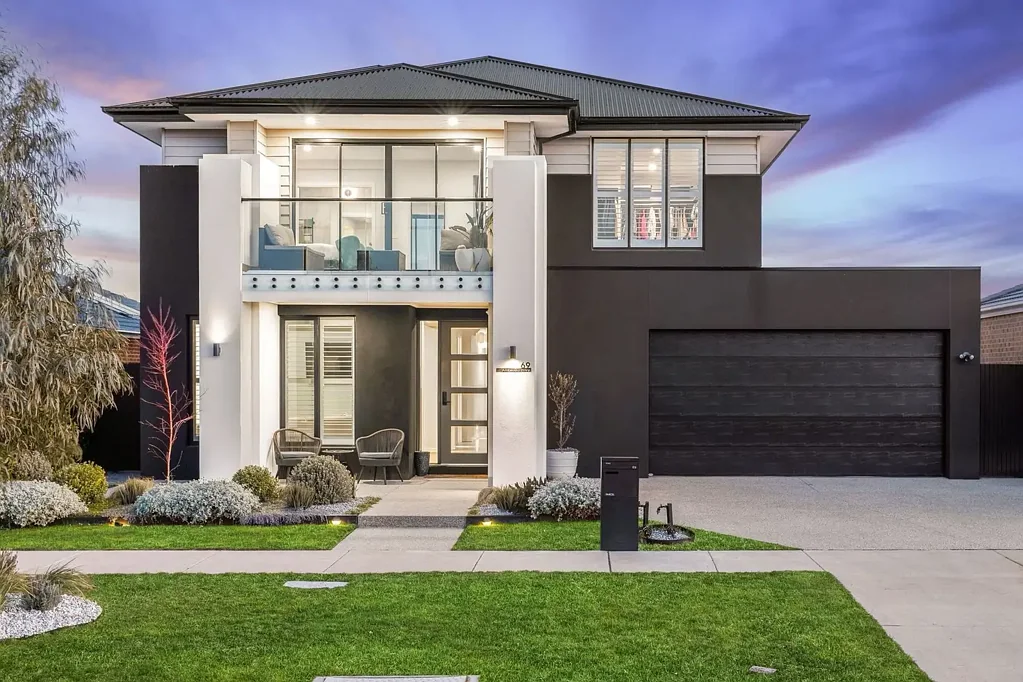Armstrong Creek 5 Bedroom Luxurious 5 Bed Family Entertainer