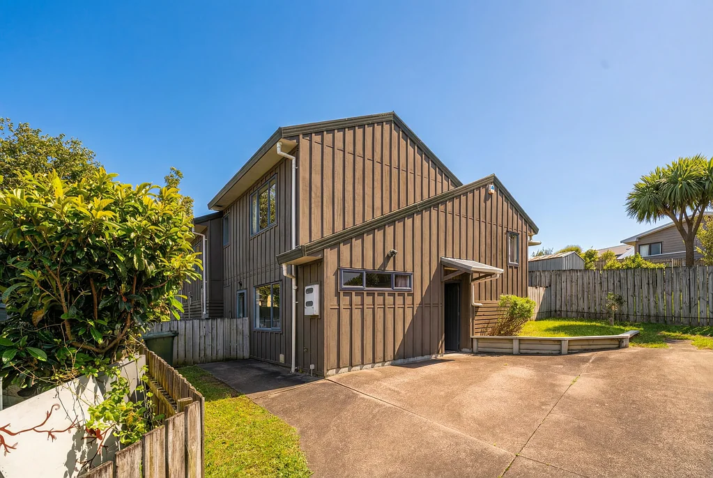2/28 Pahi Place, West Harbour, Waitakere City, Auckland