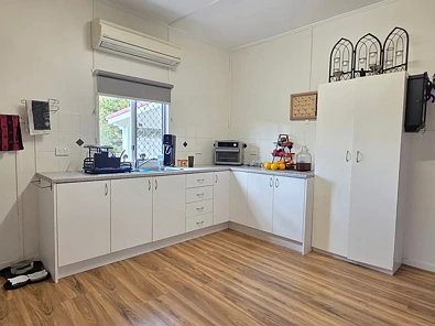 8 Harris Street, Stanthorpe, QLD 4380, 2房, 1浴, House