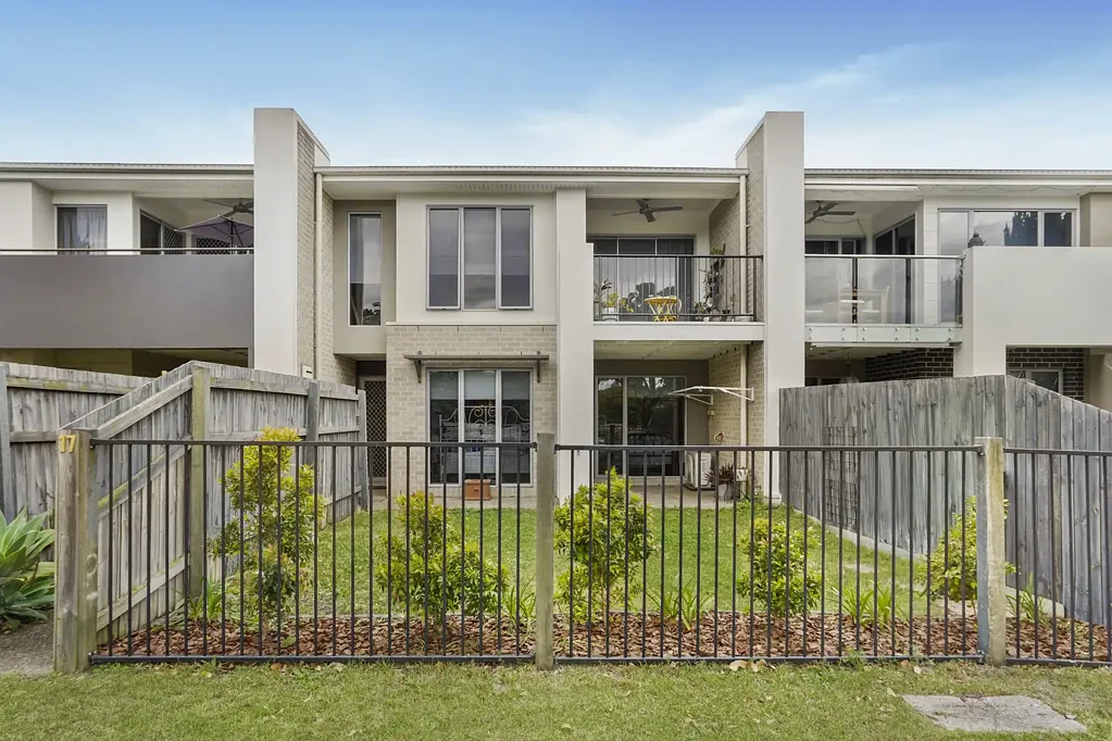 Yarrabilba 4Zimmer THIS PROPERTY MUST BE SOLD.