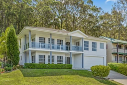 34 Woodside Drive, Eleebana
