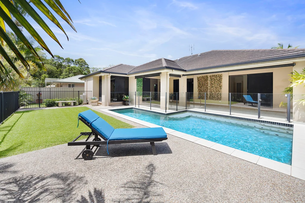 11 Oak Street, Cooroy, QLD 4563