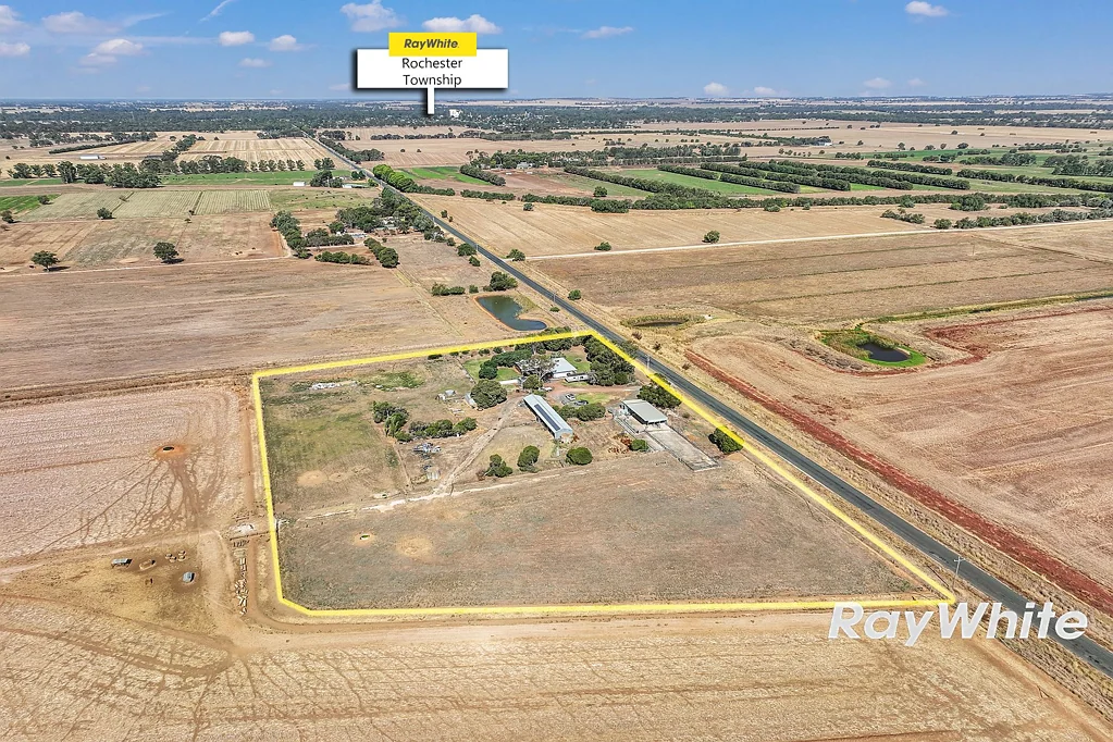 Rochester Charming Rural Retreat on 5.5 Acres - Just Minutes from Rochester!