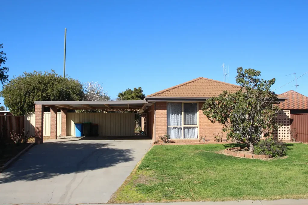 3 Bedroom family home in good location.