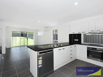 1/20 Schaefer Drive, Armidale, NSW 2350, 3 ਕਮਰੇ, 2 ਬਾਥਰੂਮ, Apartment