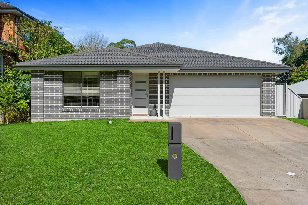 16 Cristina Avenue, Niagara Park, NSW 2250