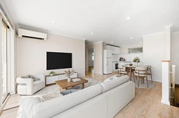 8/70 Gilbertson Road, Kardinya