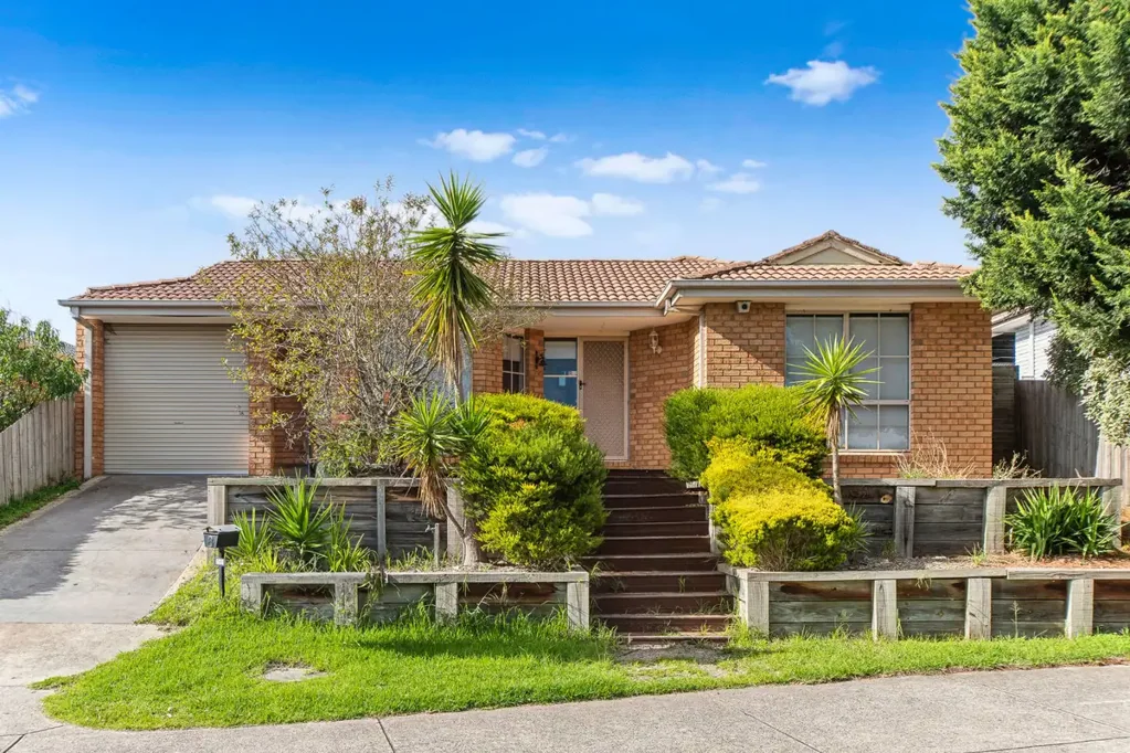 8 Beryl Court, Skye, VIC 3977