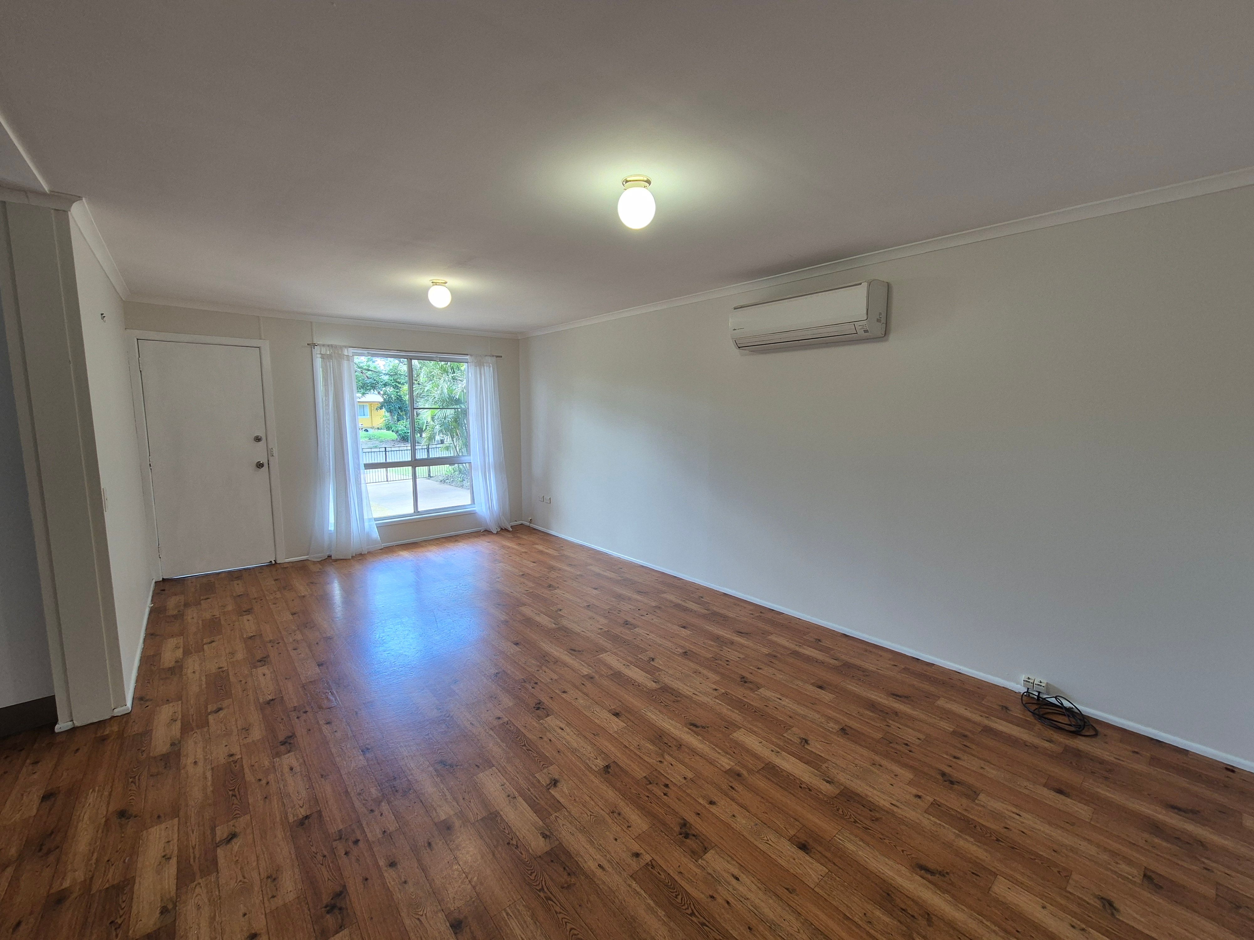 9 CARBEEN PL, EMERALD QLD 4720, 0 habitaciones, 0 baños, House