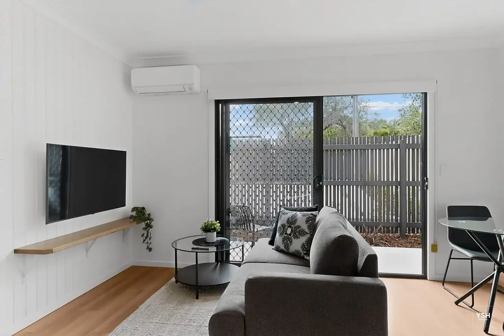 Fully Furnished One-Bedroom Apartment with Utilities Included!