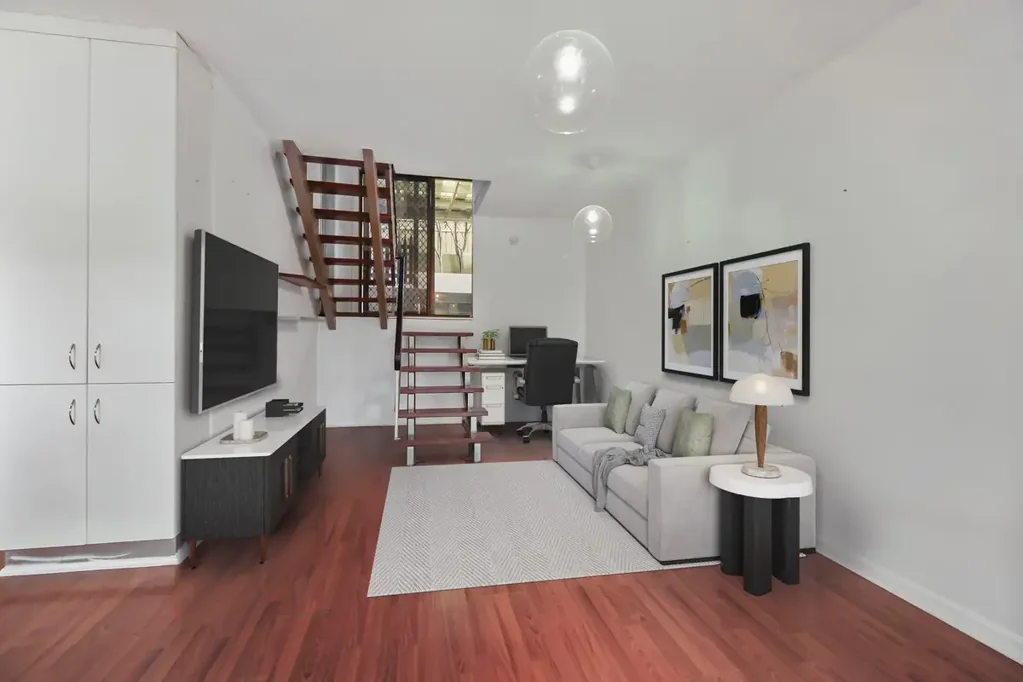Mangerton 2Kwarto Sleek and Stylish Two-Bedroom Townhouse in a Desirable Mangerton Location
