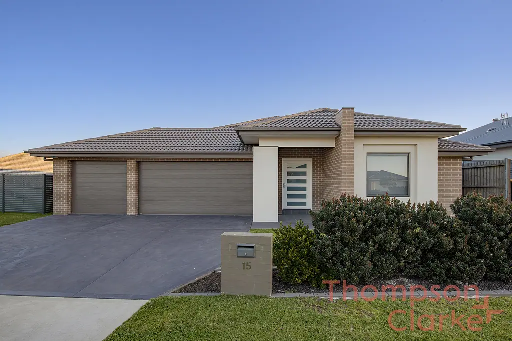 15 Greystones Drive, Chisholm, NSW 2322