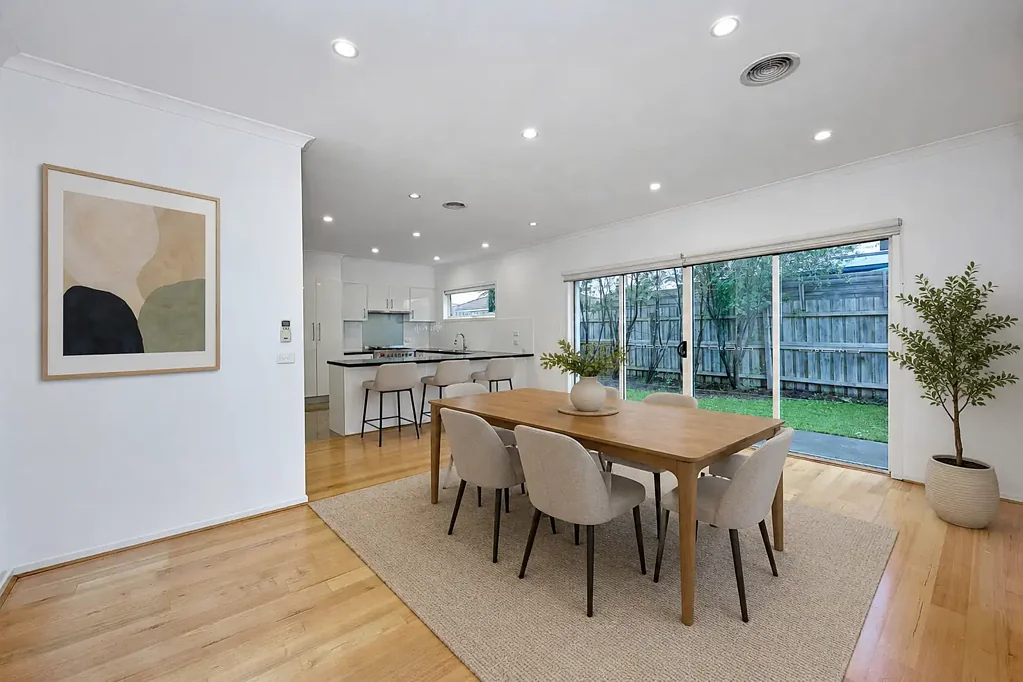 Freshly Painted & Perfectly Positioned in the Heart of Carrum