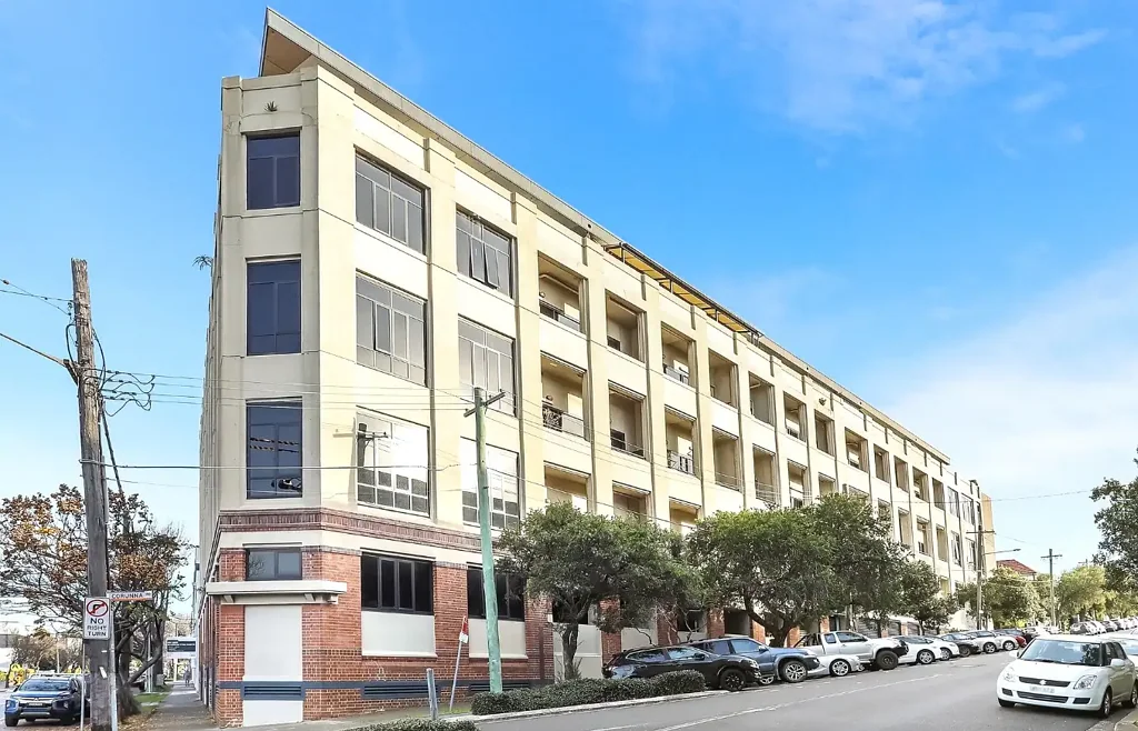 Chic One-Bedroom Apartment in Stanmore!!